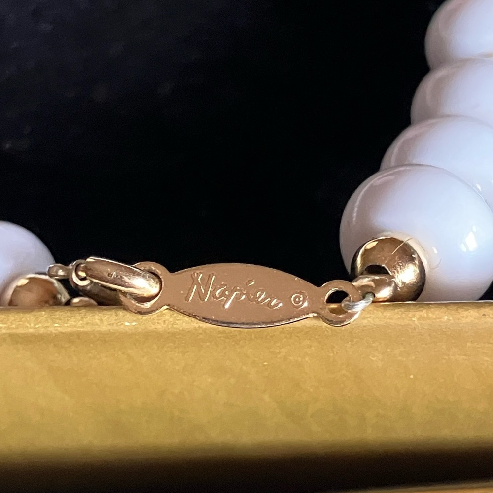 NAPIER NECKLACE WITH GOLD BEADS - Picture 6 of 11